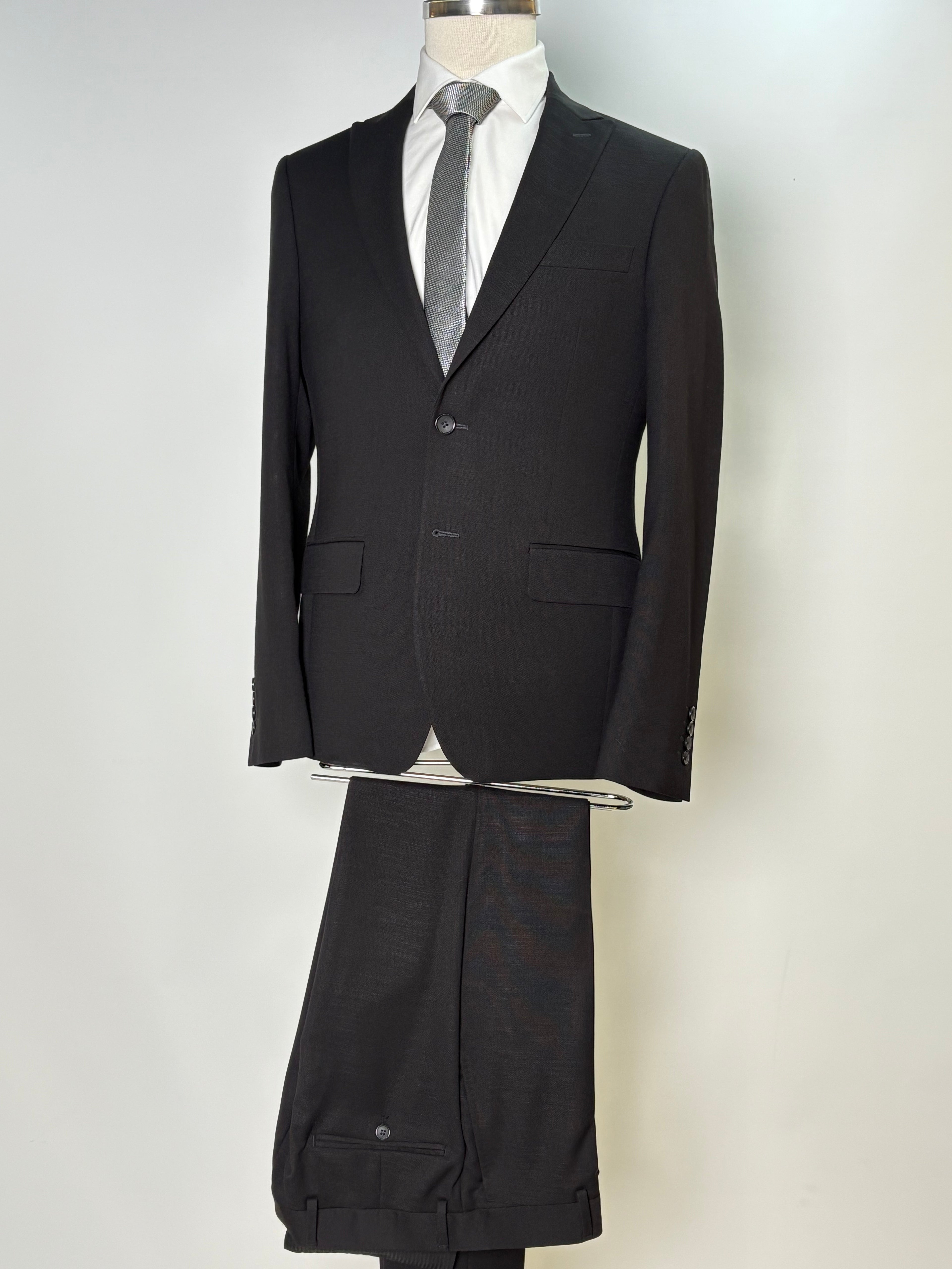 Men’s Slim-Fit Black Suit