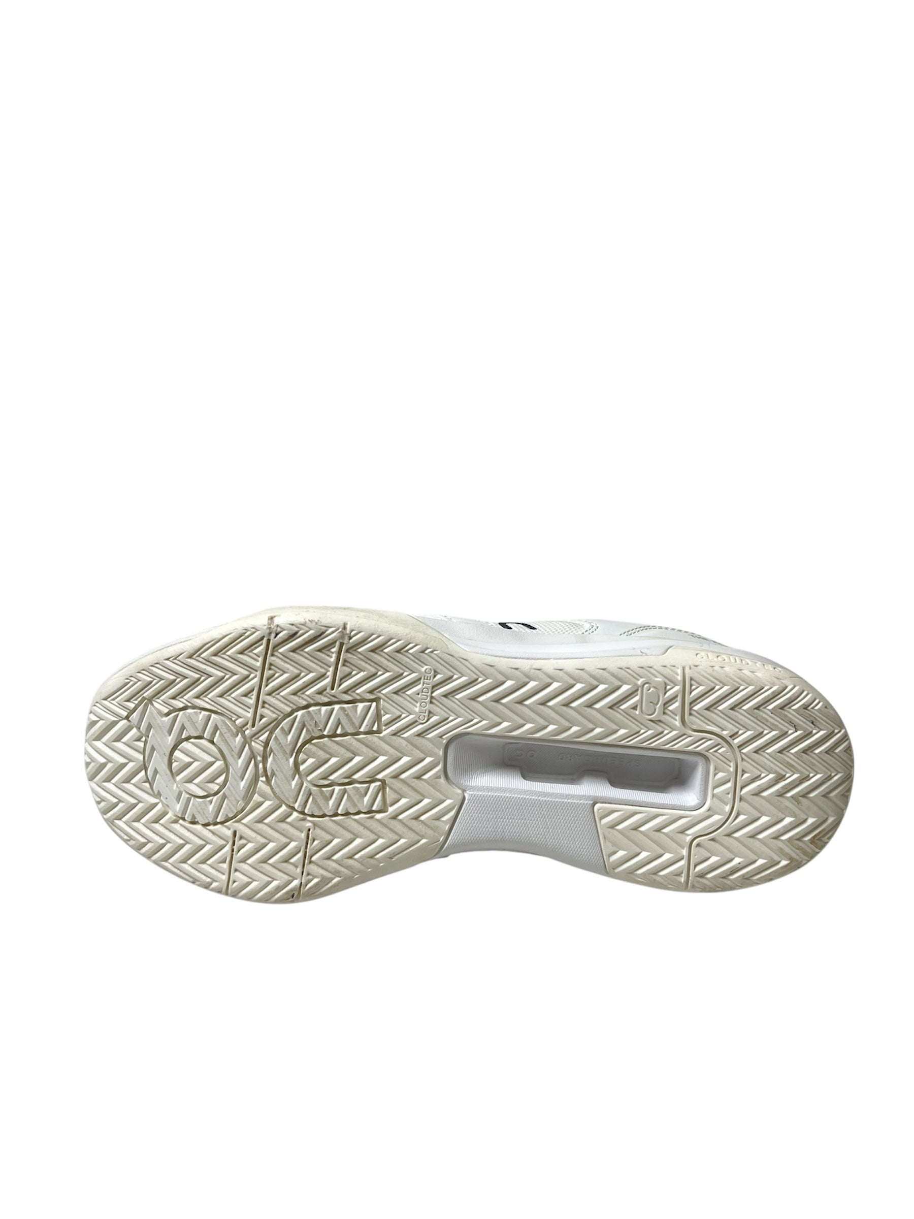 ON Running – The Roger Advantage