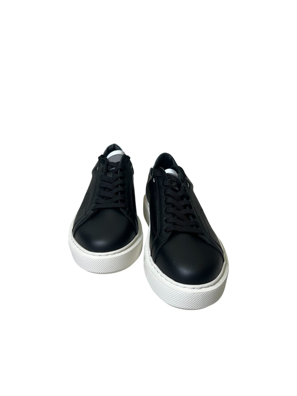 Walk Classic Low-Top Sneakers