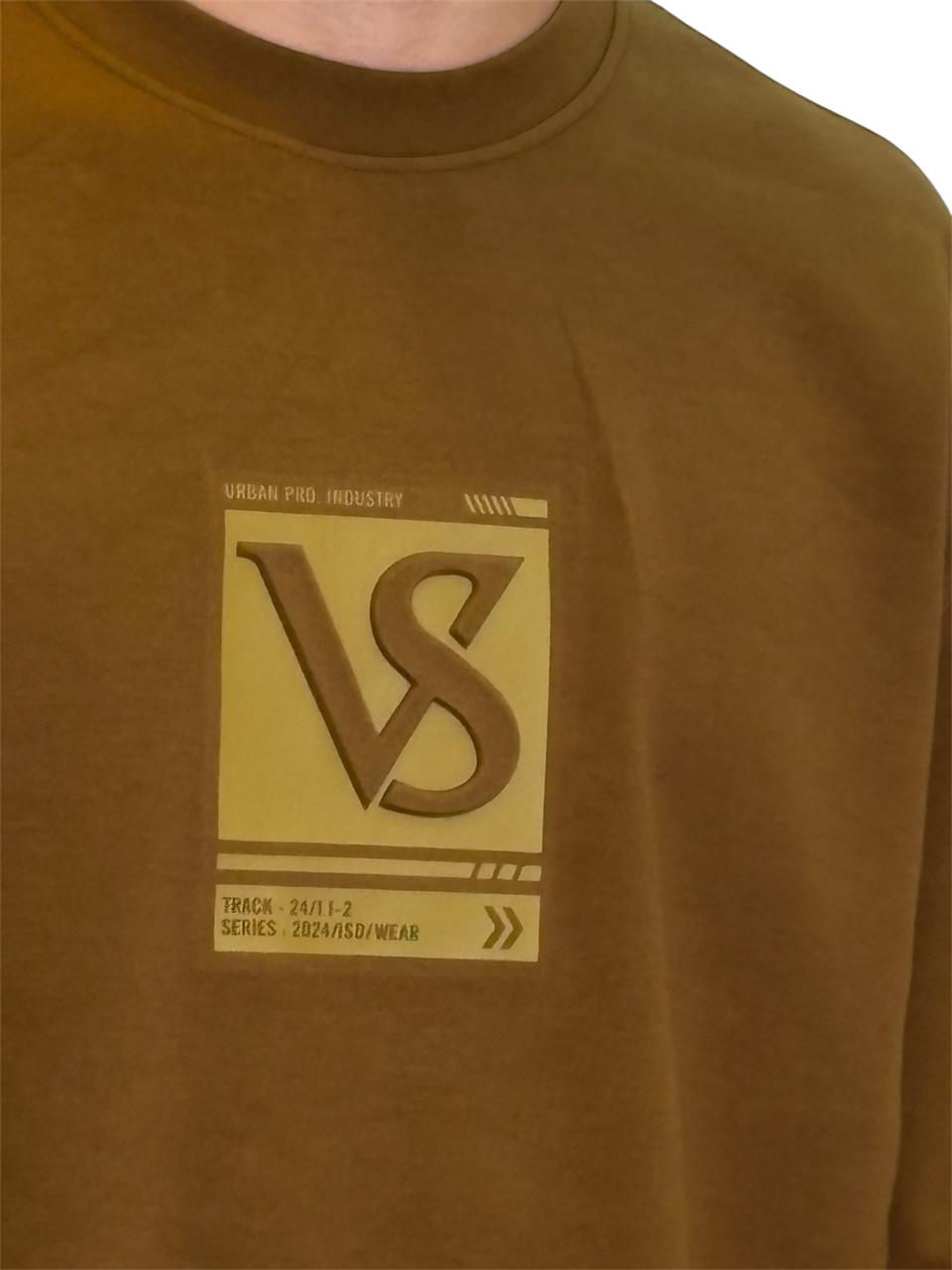 Signature Sweatshirt – Minimal & Modern